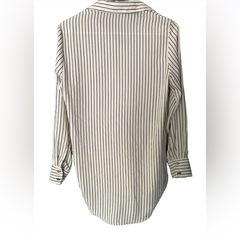 JNY Jones New York, Women's black and white blouse size XS - Picture 2 of 6
